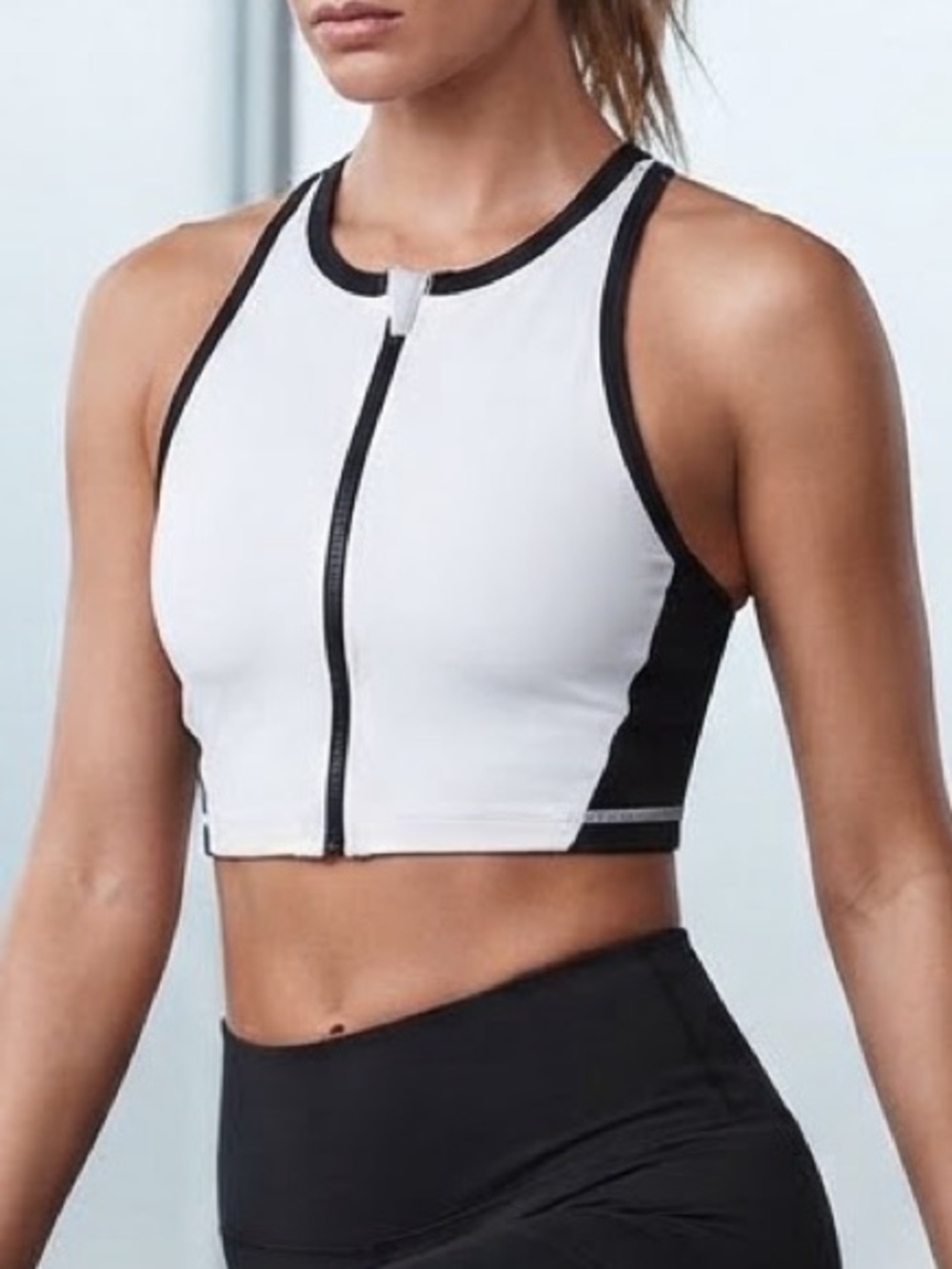 Womenβs White & Black Zip-Front Crop Top